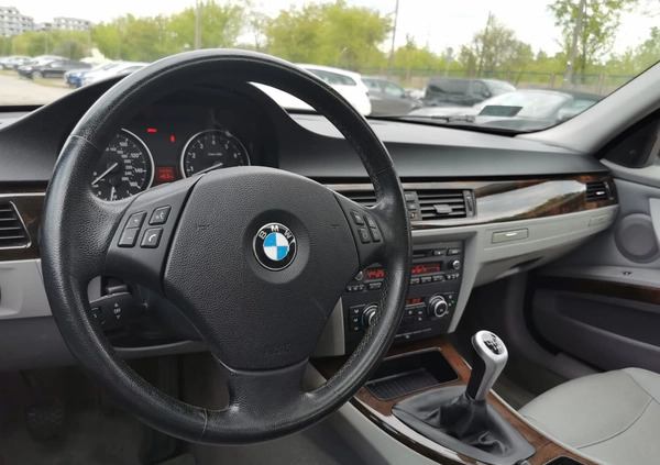 BMW Seria 3 cena 39900 przebieg: 238200, rok produkcji 2010 z Warszawa małe 326